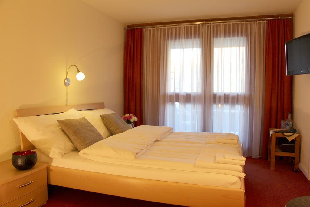 Aparthotel Ambassador ベルヴァルト 部屋 写真
